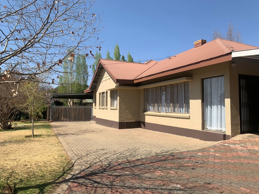 To Let 3 Bedroom Property for Rent in Waverley Free State